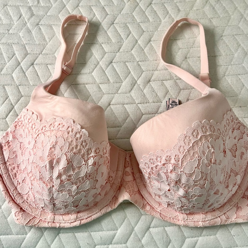 New Victoria's Secret Body by Victoria Bra Lined Demi Light Pink Pastel 32DDD